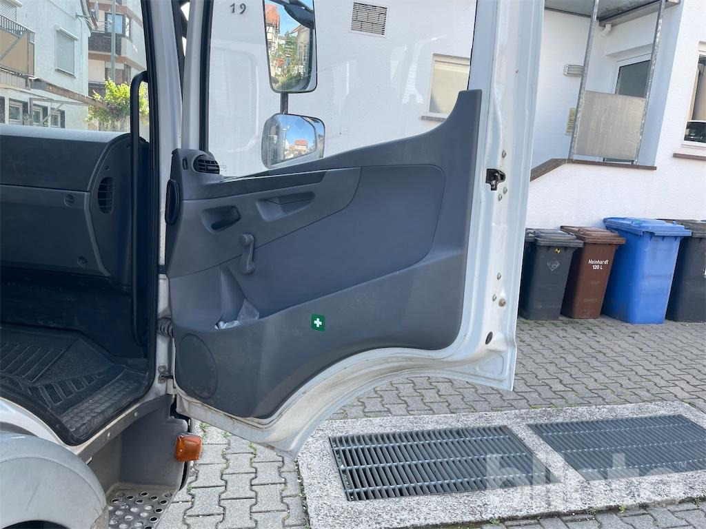 Tipper Mercedes Benz Atego (2008): picture 49 Tipper Mercedes Benz Atego (2008): picture 49