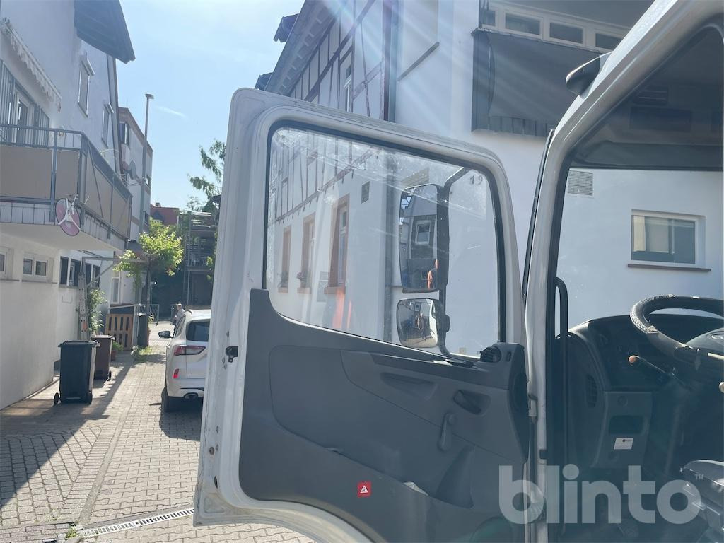 Tipper Mercedes Benz Atego (2008): picture 36 Tipper Mercedes Benz Atego (2008): picture 36