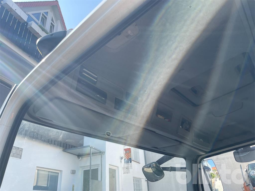 Tipper Mercedes Benz Atego (2008): picture 39 Tipper Mercedes Benz Atego (2008): picture 39