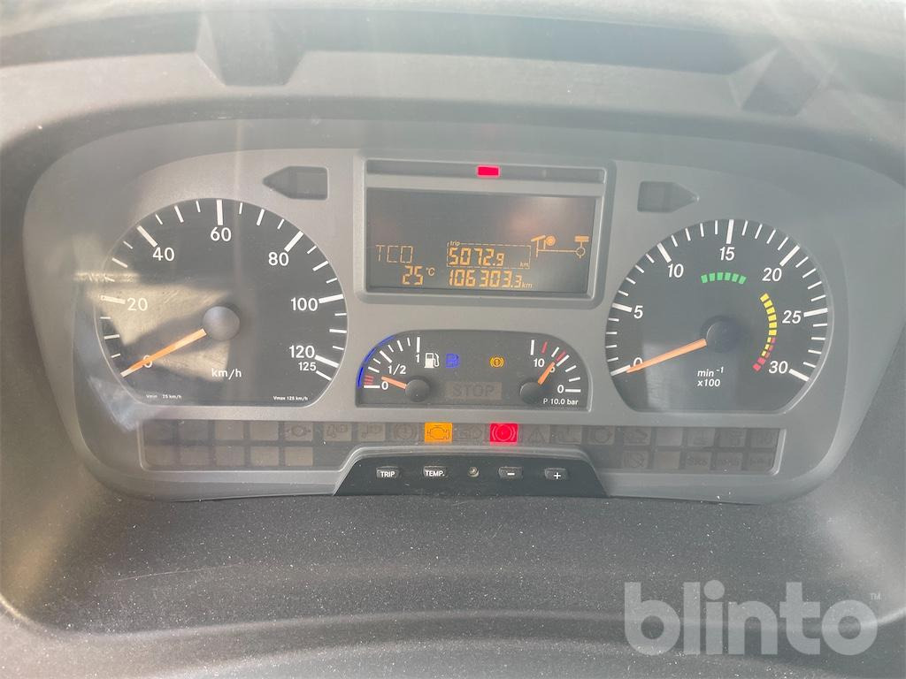 Mercedes Benz Atego (2008) - Tipper: picture 5 Mercedes Benz Atego (2008) - Tipper: picture 5