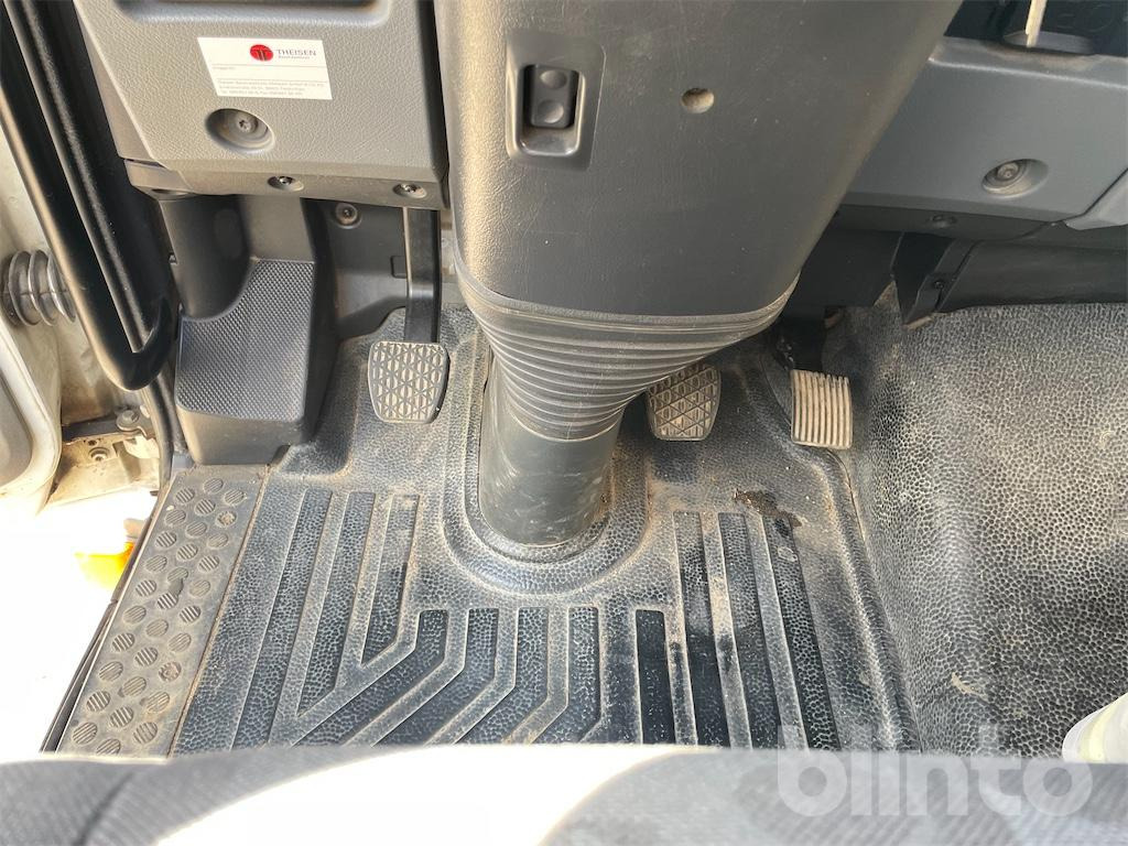 Tipper Mercedes Benz Atego (2008): picture 43 Tipper Mercedes Benz Atego (2008): picture 43