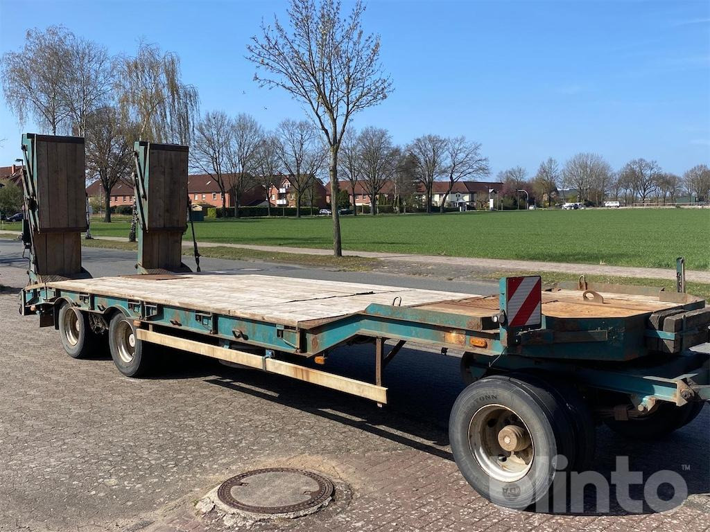 Müller-Mitteltal 1C (2000) - Low loader trailer: picture 2 Müller-Mitteltal 1C (2000) - Low loader trailer: picture 2
