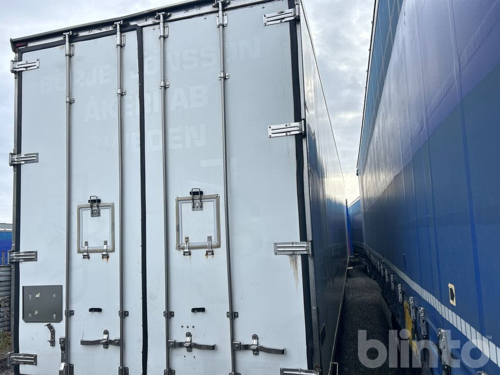 NOPA SL 240 - Isothermal semi-trailer: picture 3 NOPA SL 240 - Isothermal semi-trailer: picture 3