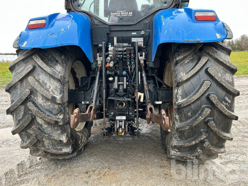 Farm tractor New Holland T7. 210: picture 17