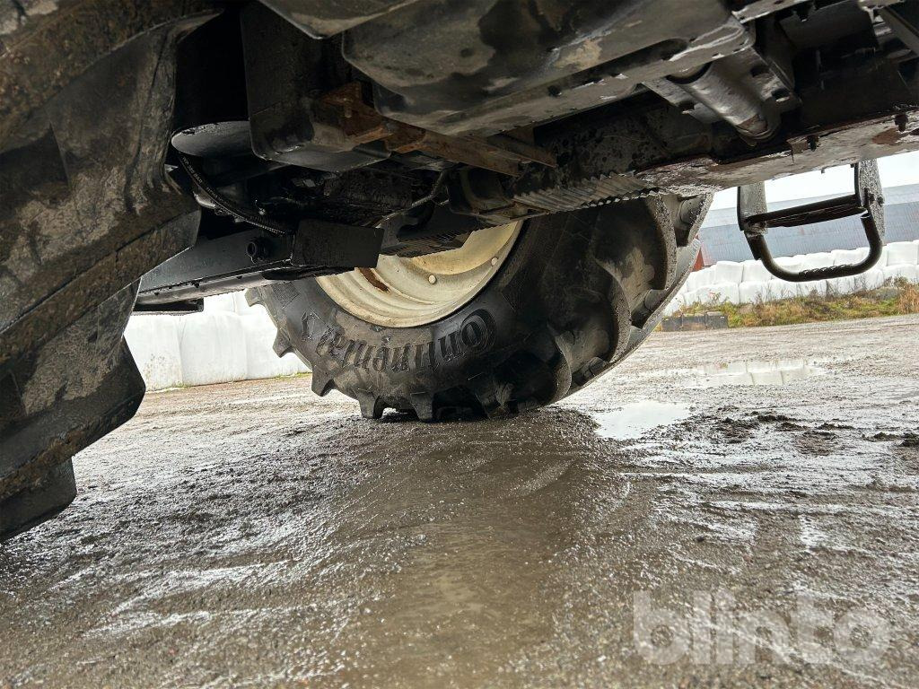 Farm tractor New Holland T7. 210: picture 30