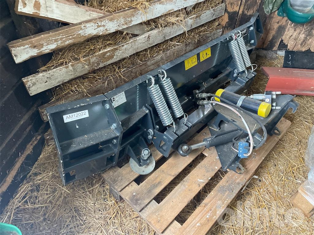 Norcar/ Avant - Snow plough: picture 2 Norcar/ Avant - Snow plough: picture 2