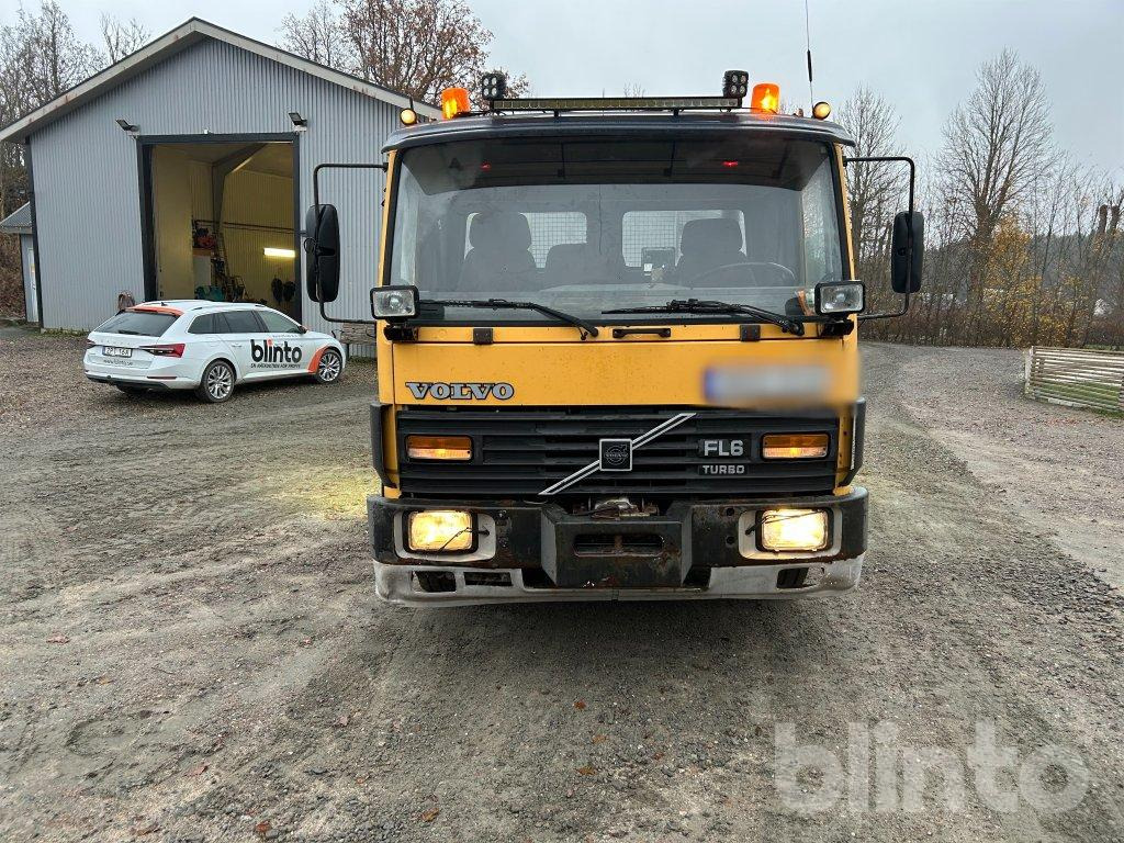 VOLVO FL 614 4X2 - Truck: picture 2 VOLVO FL 614 4X2 - Truck: picture 2