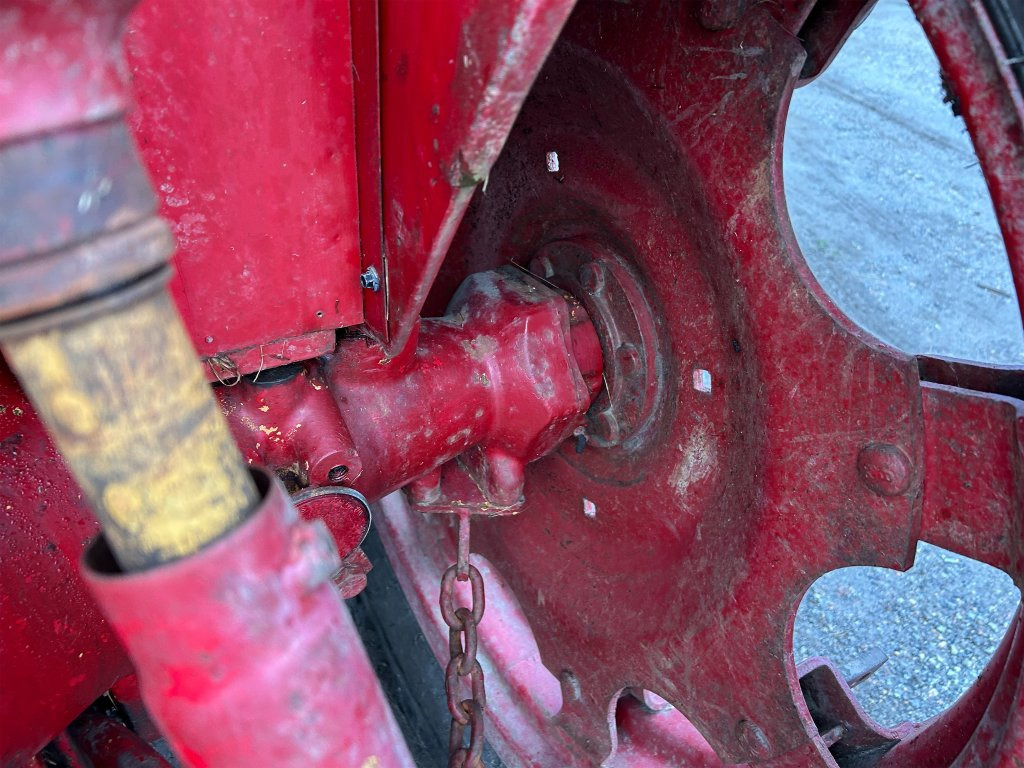 Farm tractor VOLVO-BM T 430: picture 39 Farm tractor VOLVO-BM T 430: picture 39