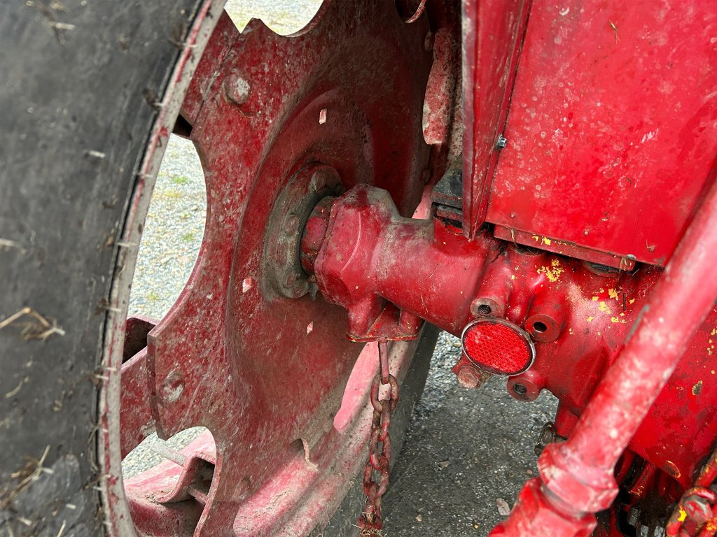 Farm tractor VOLVO-BM T 430: picture 38 Farm tractor VOLVO-BM T 430: picture 38