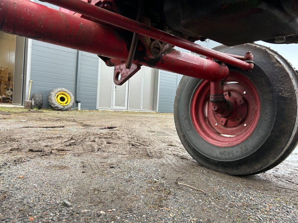 Farm tractor VOLVO-BM T 430: picture 46 Farm tractor VOLVO-BM T 430: picture 46