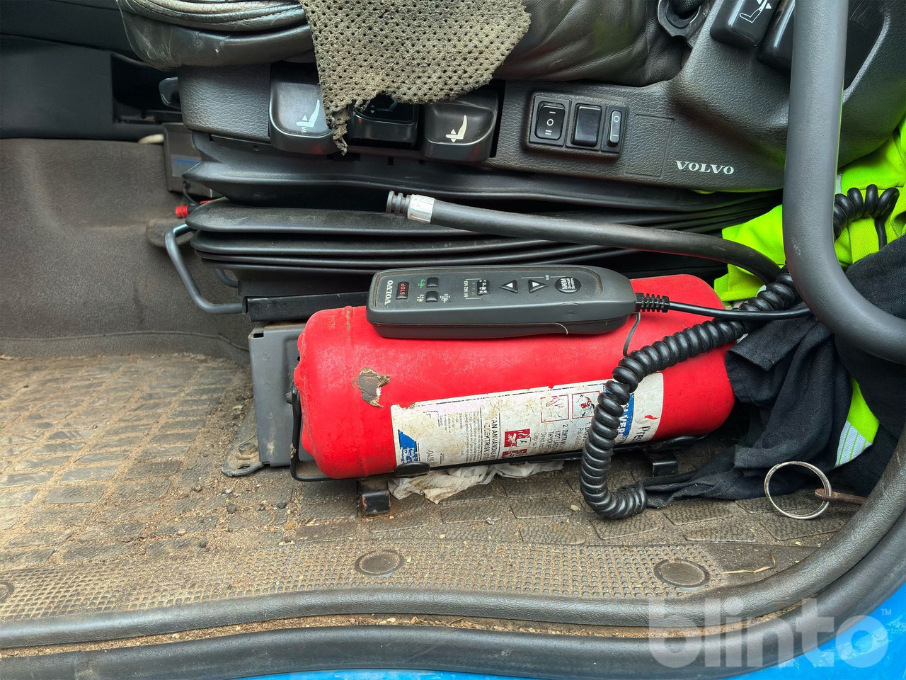 Hook lift truck VOLVO FH 420 6*2: picture 43 Hook lift truck VOLVO FH 420 6*2: picture 43