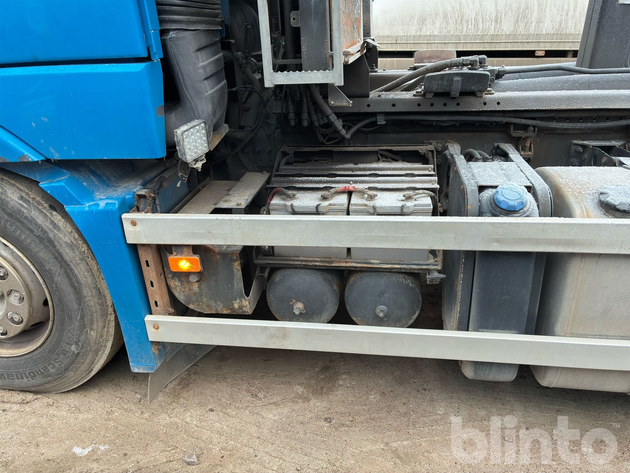 Hook lift truck VOLVO FH 420 6*2: picture 28 Hook lift truck VOLVO FH 420 6*2: picture 28