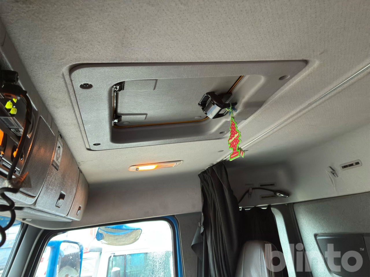 Hook lift truck VOLVO FH 420 6*2: picture 47 Hook lift truck VOLVO FH 420 6*2: picture 47