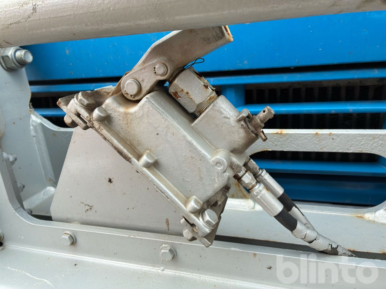 Hook lift truck VOLVO FH 420 6*2: picture 35 Hook lift truck VOLVO FH 420 6*2: picture 35