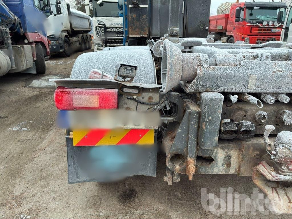 Hook lift truck VOLVO FH 420 6*2: picture 23 Hook lift truck VOLVO FH 420 6*2: picture 23