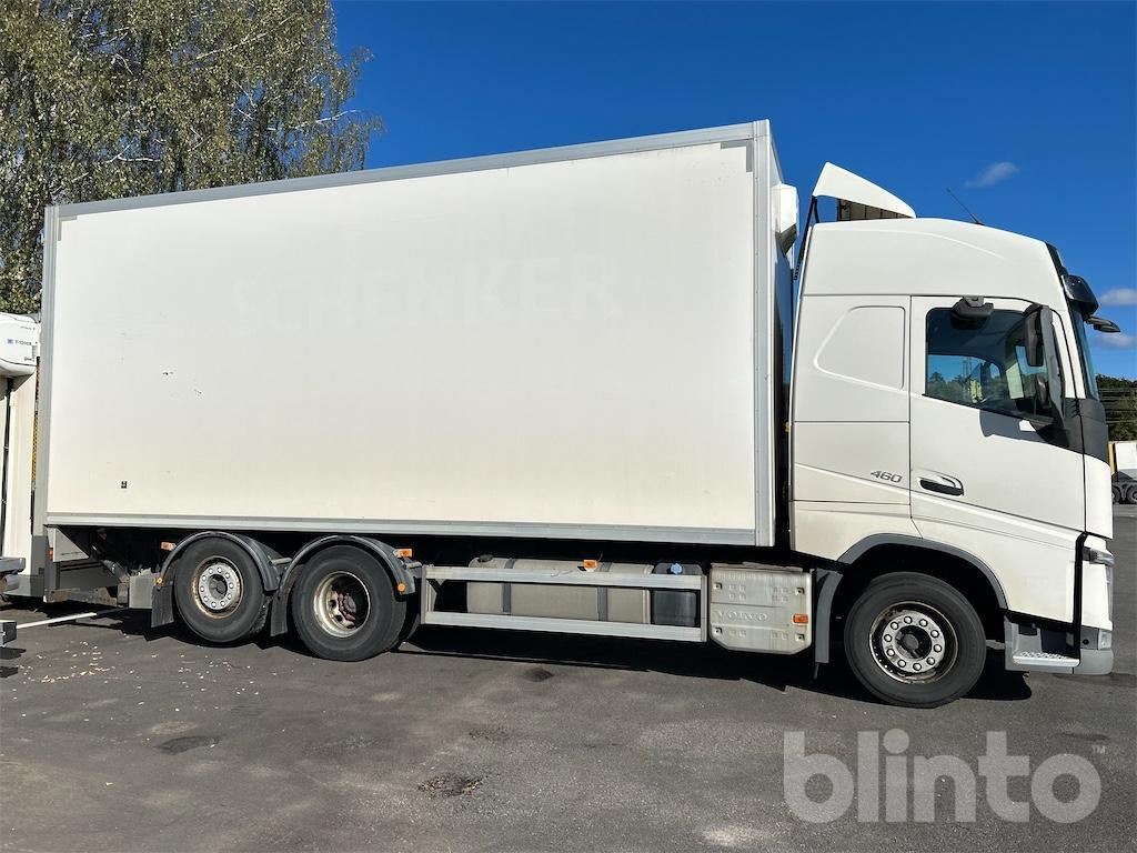 VOLVO FH 6*2 - Box truck: picture 4 VOLVO FH 6*2 - Box truck: picture 4