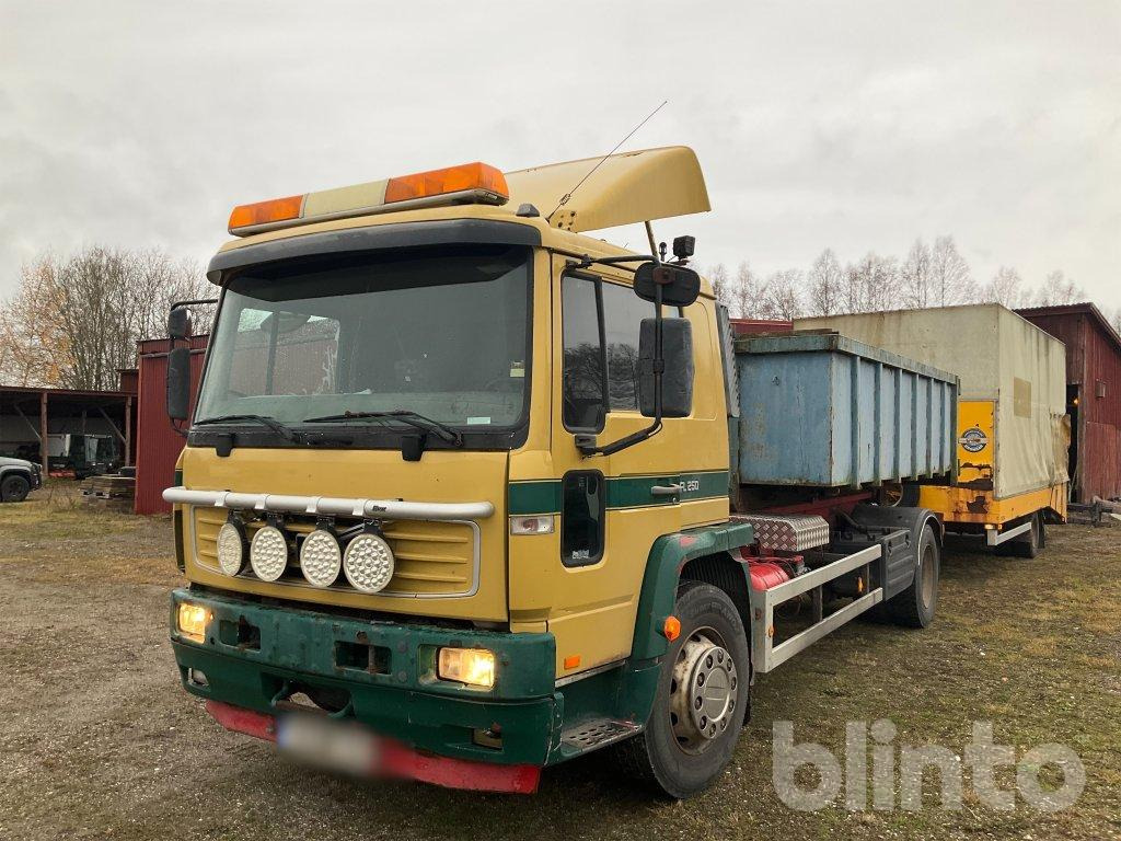 VOLVO FL6 E - Hook lift truck: picture 2 VOLVO FL6 E - Hook lift truck: picture 2