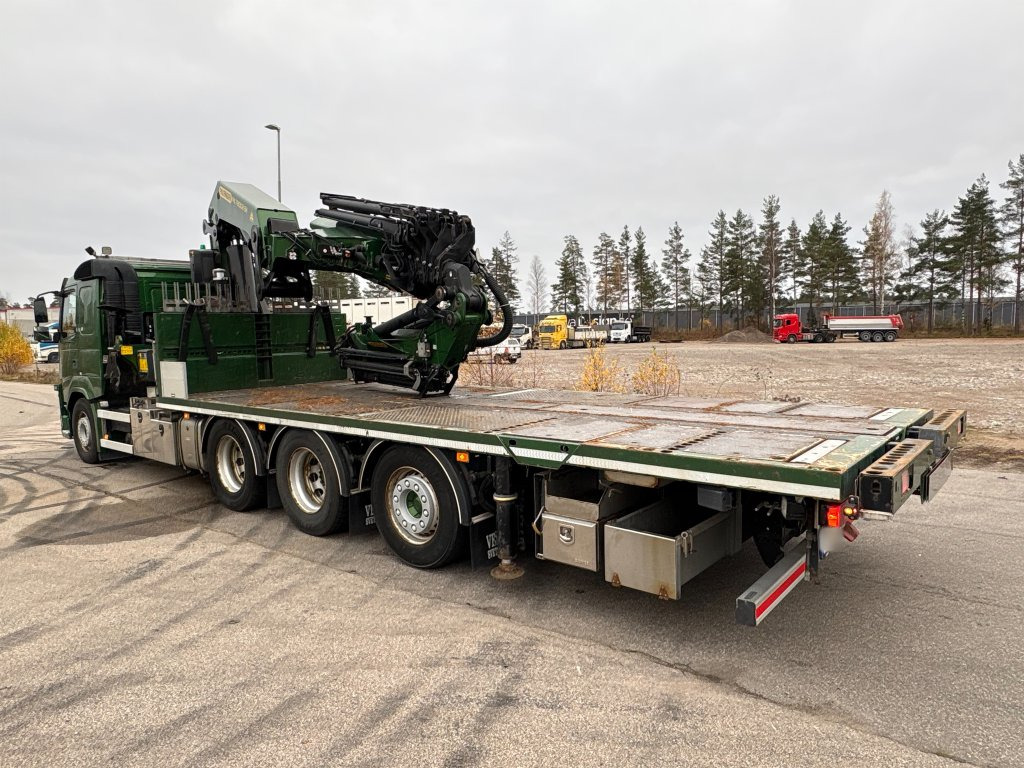 VOLVO - Dropside/ Flatbed truck, Crane truck: picture 3 VOLVO - Dropside/ Flatbed truck, Crane truck: picture 3