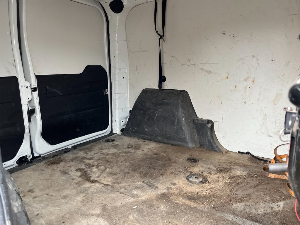 Van FIAT DOBLO: picture 47 Van FIAT DOBLO: picture 47