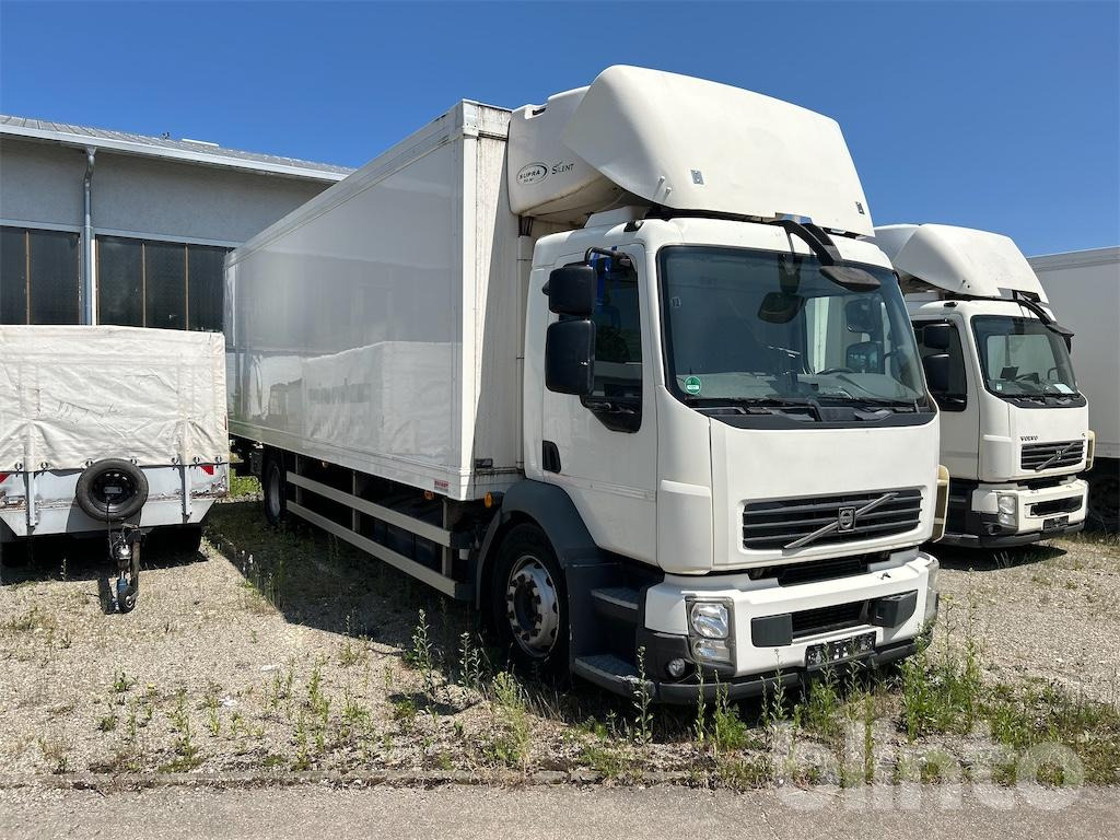 Volvo FL/ FLB 3C (2013) - Refrigerator truck: picture 2 Volvo FL/ FLB 3C (2013) - Refrigerator truck: picture 2
