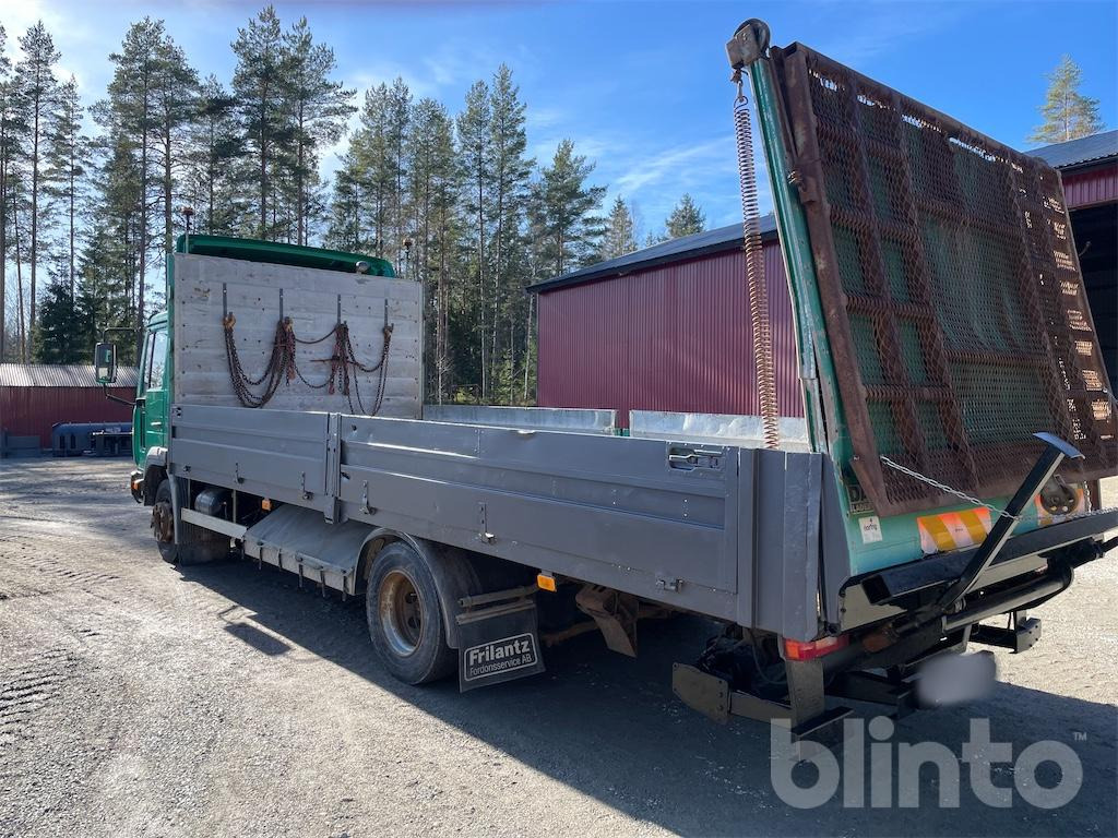 Volvo Fl 180 - Dropside/ Flatbed truck: picture 4 Volvo Fl 180 - Dropside/ Flatbed truck: picture 4
