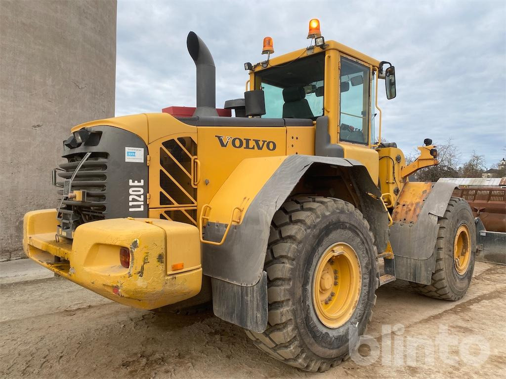 Volvo L120E - Wheel loader: picture 5 Volvo L120E - Wheel loader: picture 5