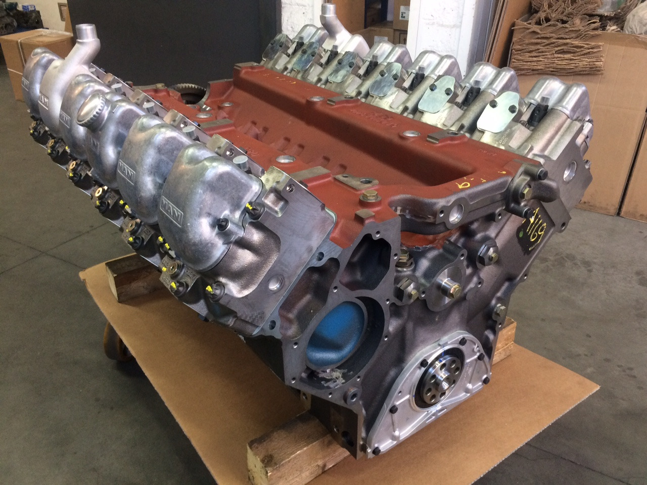 MOTORE MAN D2842LE - D2842LE201 - D2842LE211 - Engine: picture 3 MOTORE MAN D2842LE - D2842LE201 - D2842LE211 - Engine: picture 3