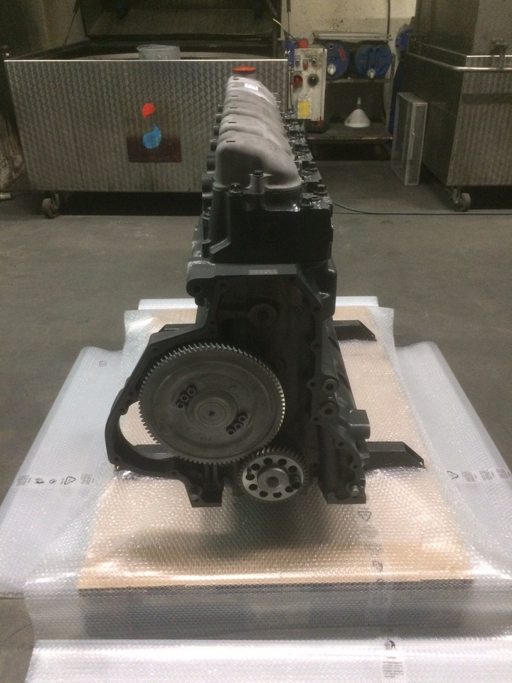 MOTORE MAN D2876LE201 / D2876LE202 / D2876LE203 - stazionario / industriale - Engine: picture 1 MOTORE MAN D2876LE201 / D2876LE202 / D2876LE203 - stazionario / industriale - Engine: picture 1