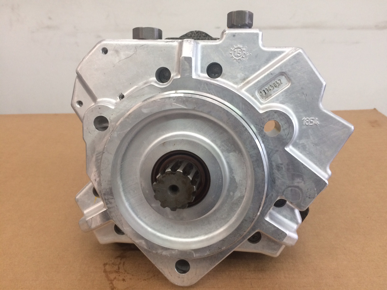 POMPA CARBURANTE ALTA PRESSIONE CP3.4+ / MOTORI MAN D2066 - D2676 - Fuel pump for Truck: picture 5 POMPA CARBURANTE ALTA PRESSIONE CP3.4+ / MOTORI MAN D2066 - D2676 - Fuel pump for Truck: picture 5