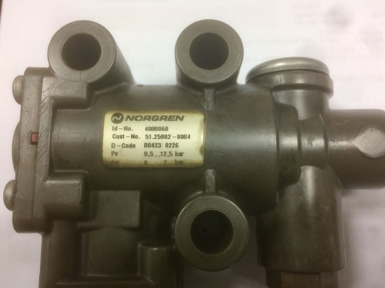 VALVOLA EGR MAN 51259020084 - 51259020123 - Valve for Truck: picture 2 VALVOLA EGR MAN 51259020084 - 51259020123 - Valve for Truck: picture 2