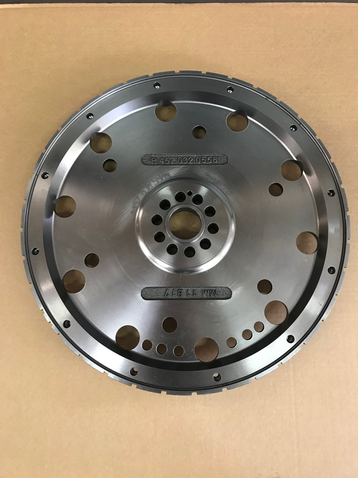 VOLANO MERCEDES A4570305805 - Flywheel for Truck: picture 1 VOLANO MERCEDES A4570305805 - Flywheel for Truck: picture 1