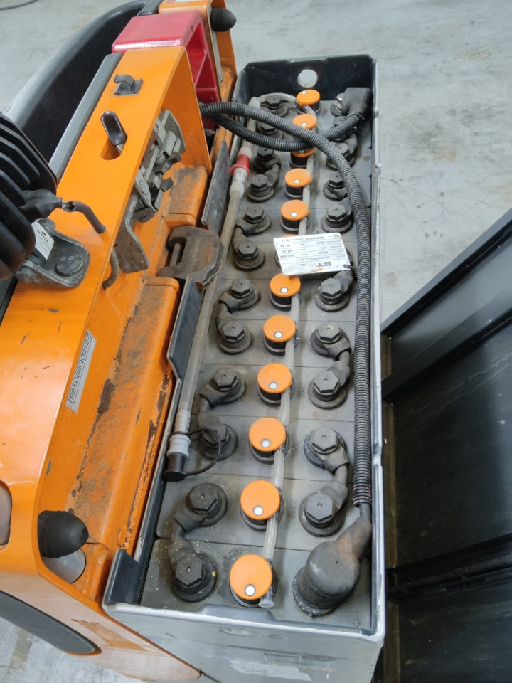 Still CX-T - Tow tractor: picture 4 Still CX-T - Tow tractor: picture 4