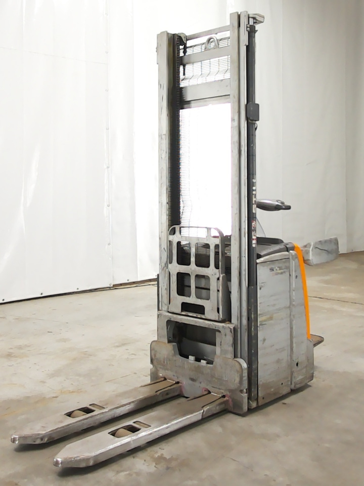 Still EXV-SF16 - Stacker: picture 1 Still EXV-SF16 - Stacker: picture 1