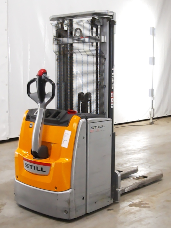 Still EXV14 - Stacker: picture 2 Still EXV14 - Stacker: picture 2