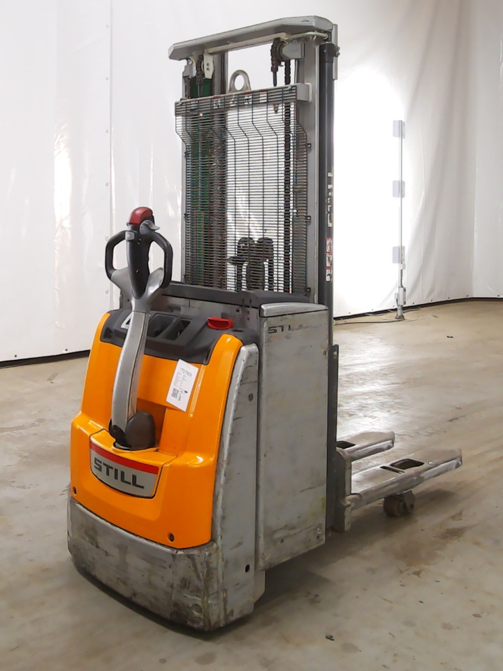 Still EXV16 - Stacker: picture 2 Still EXV16 - Stacker: picture 2