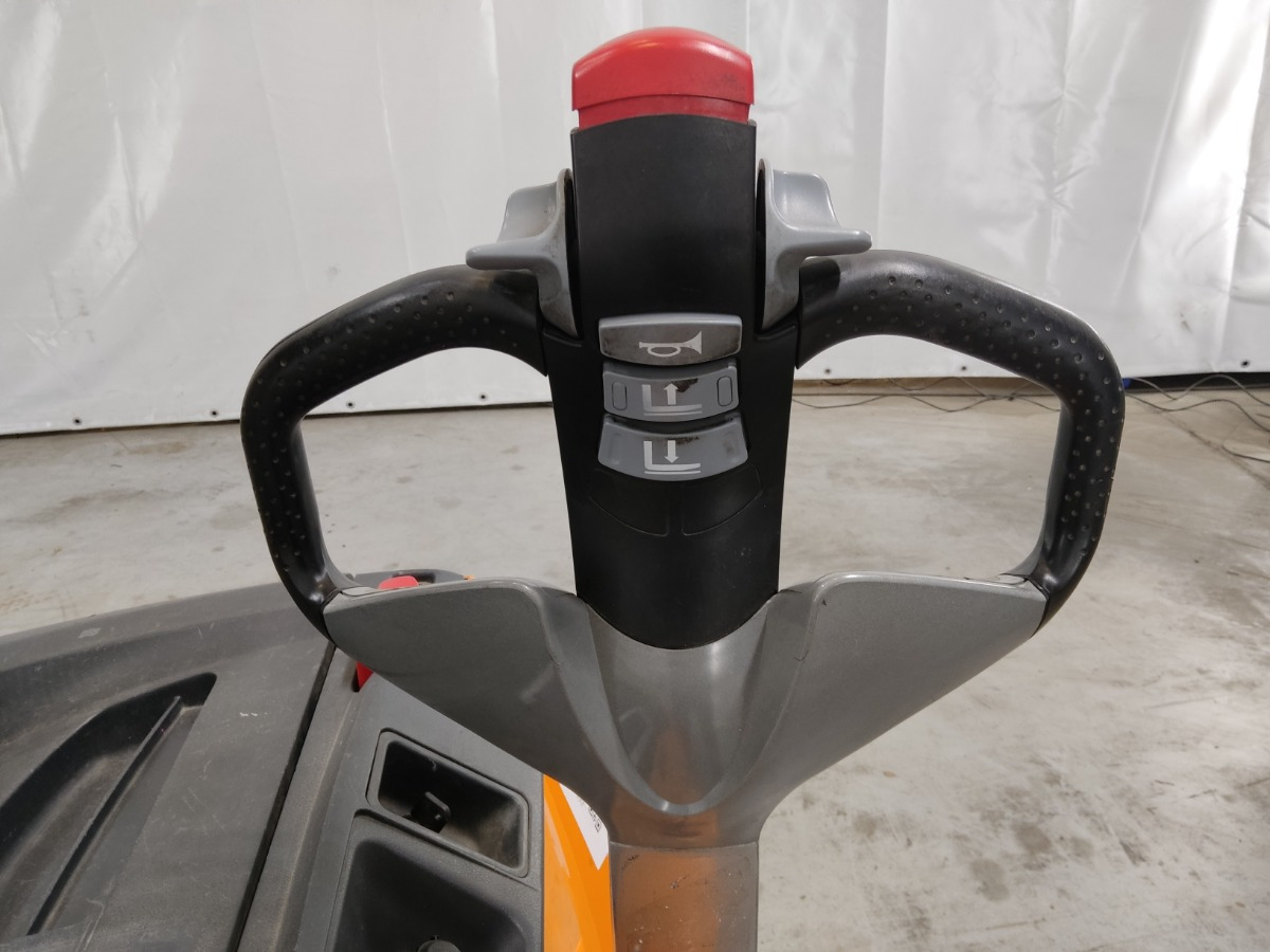 Still EXV16 - Stacker: picture 3 Still EXV16 - Stacker: picture 3