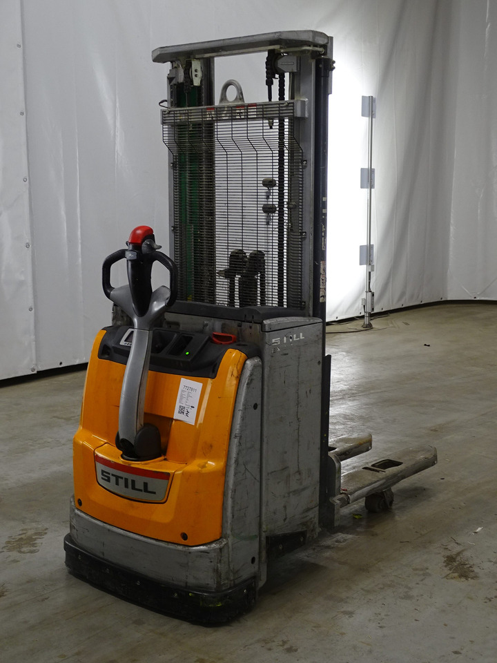 Still EXV16 - Stacker: picture 2 Still EXV16 - Stacker: picture 2