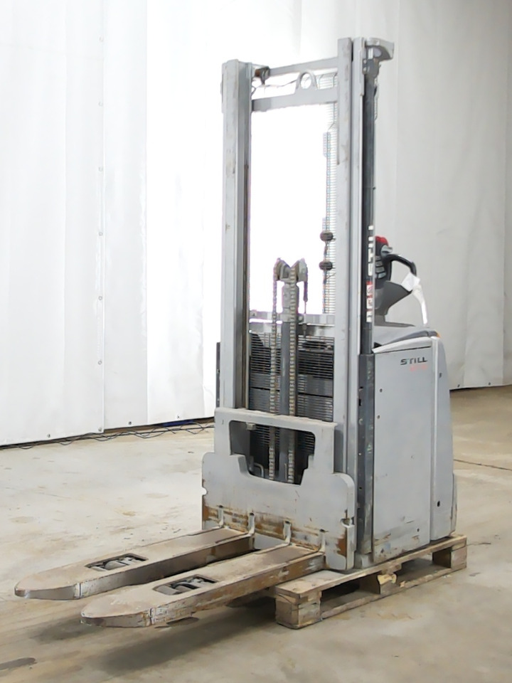 Still EXV20I - Stacker: picture 1 Still EXV20I - Stacker: picture 1