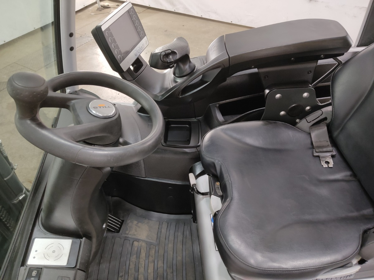 Electric forklift Still RX60-35/LIION: picture 8