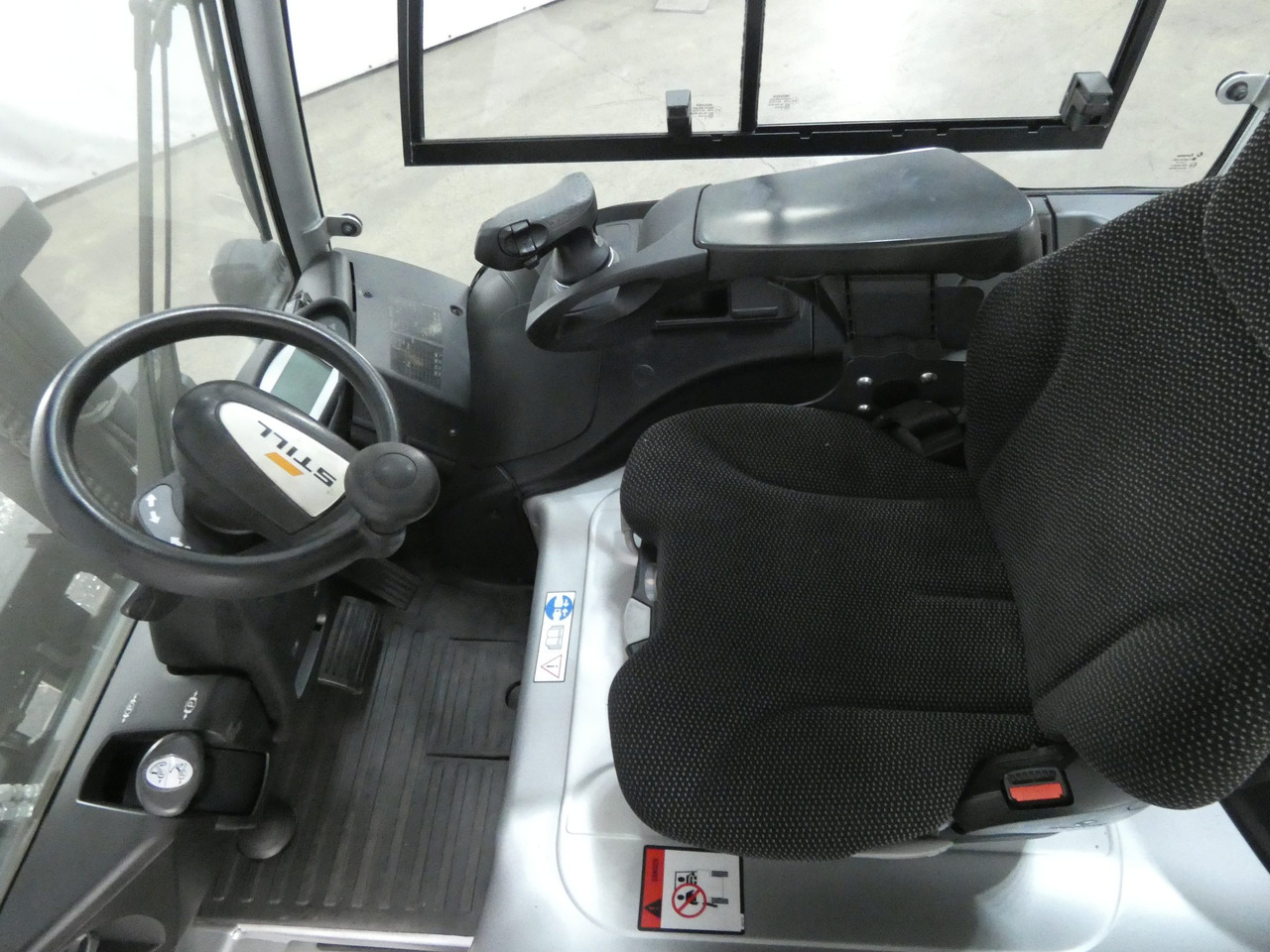Still RX60-50/600/BATT.NEU - Electric forklift: picture 3 Still RX60-50/600/BATT.NEU - Electric forklift: picture 3