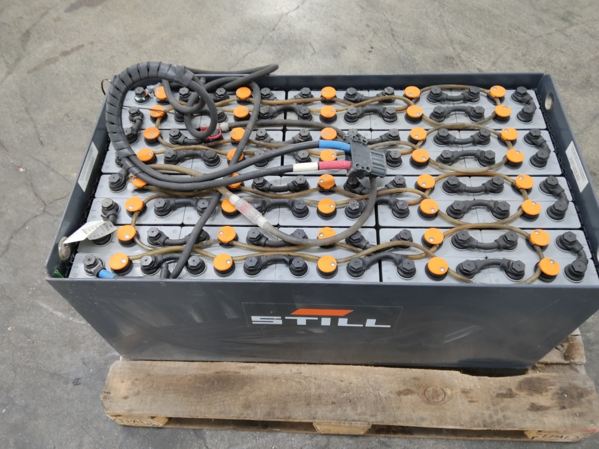 Tab 80V240AH - Battery for Material handling equipment: picture 3 Tab 80V240AH - Battery for Material handling equipment: picture 3