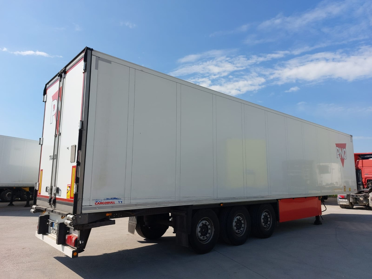 Schmitz Cargobull SCB*S3B - Refrigerator semi-trailer: picture 4 Schmitz Cargobull SCB*S3B - Refrigerator semi-trailer: picture 4