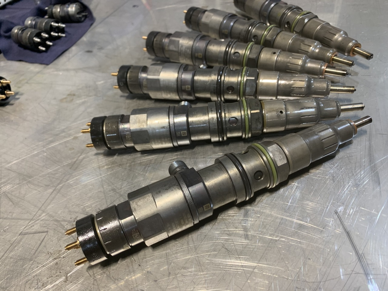 Injectors Detroit Diesel DD15 A4710700887 0445120386 - Injector for Truck: picture 3 Injectors Detroit Diesel DD15 A4710700887 0445120386 - Injector for Truck: picture 3