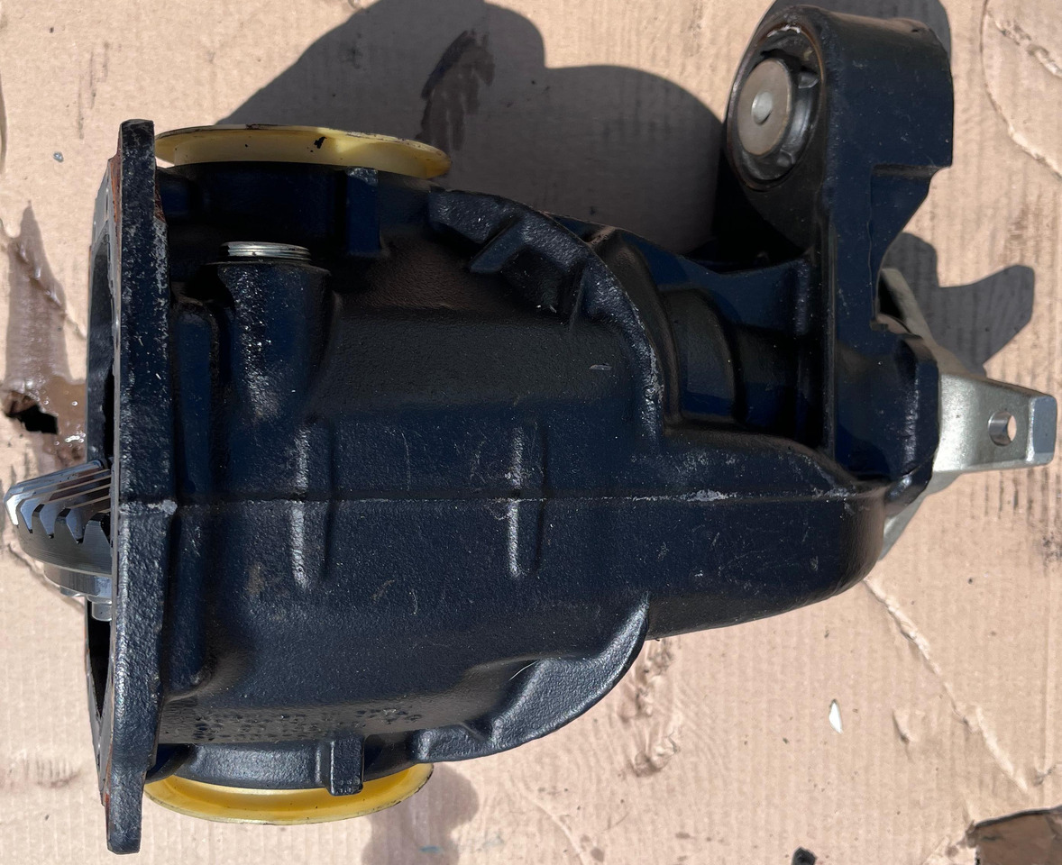 MERCEDES-BENZ Mercedes Benz Rear Axle Differential A1663510605 - Differential gear: picture 1 MERCEDES-BENZ Mercedes Benz Rear Axle Differential A1663510605 - Differential gear: picture 1