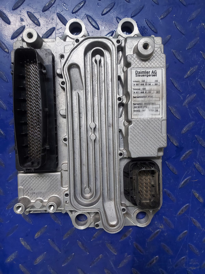 Mercedes Actros Atego ACM Euro 6 A0004465854 - ECU for Truck: picture 5 Mercedes Actros Atego ACM Euro 6 A0004465854 - ECU for Truck: picture 5