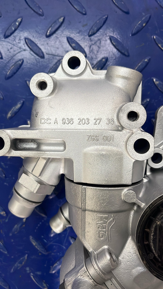 Coolant pump Mercedes Benz Waterpump Atego OM936: picture 6