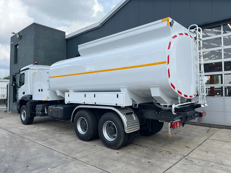 Mercedes-Benz Arocs 4040 6x6 Water Tank Truck - Tank truck: picture 3 Mercedes-Benz Arocs 4040 6x6 Water Tank Truck - Tank truck: picture 3