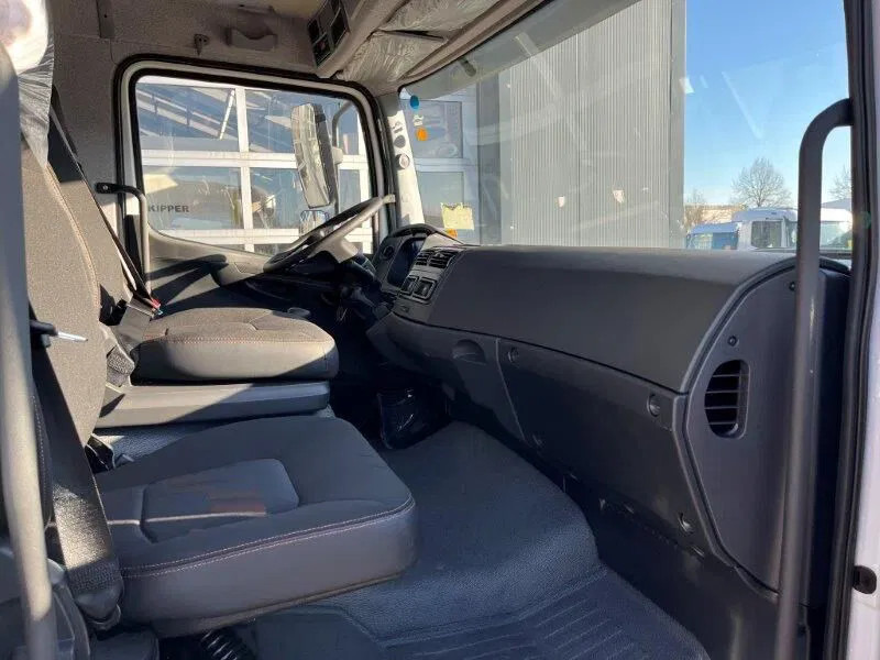 Tank truck for transportation of fuel Mercedes-Benz Atego 1418 4x2 Fuel Tank Truck: picture 14 Tank truck for transportation of fuel Mercedes-Benz Atego 1418 4x2 Fuel Tank Truck: picture 14