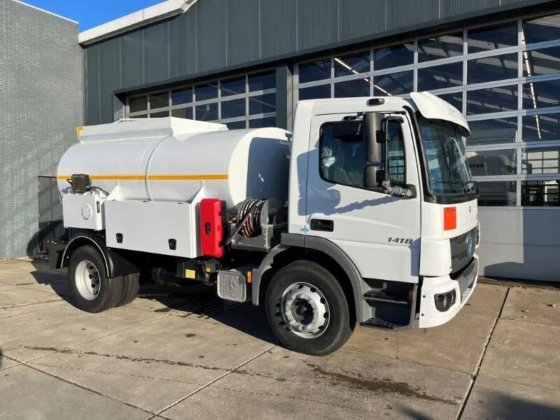 Tank truck for transportation of fuel Mercedes-Benz Atego 1418 4x2 Fuel Tank Truck: picture 7 Tank truck for transportation of fuel Mercedes-Benz Atego 1418 4x2 Fuel Tank Truck: picture 7