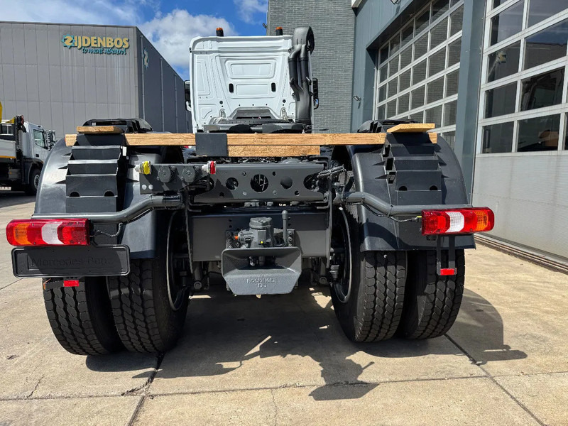 Mercedes-Benz Arocs 4058 AS 6x6 Tractor Head 180T Push Pull EURO-3 - Tractor unit: picture 3 Mercedes-Benz Arocs 4058 AS 6x6 Tractor Head 180T Push Pull EURO-3 - Tractor unit: picture 3